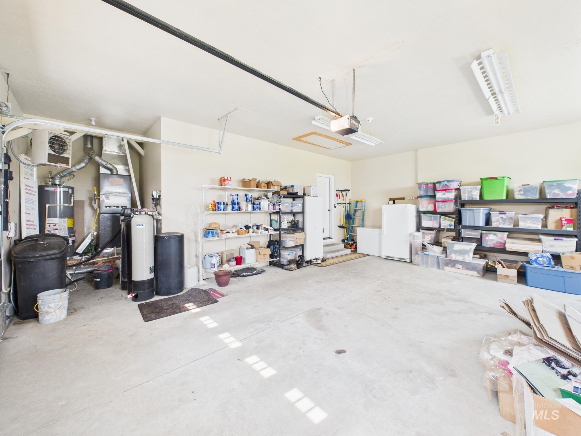 2405 Star Ln, Emmett, Idaho 83617, 3 Bedrooms, 2 Bathrooms, Residential For Sale, Price $1,098,000,MLS 98966269