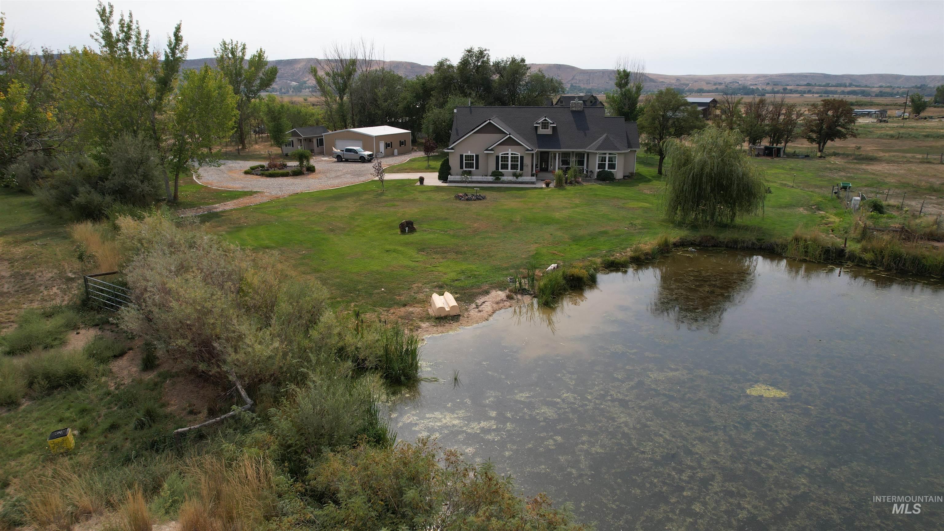 2405 Star Ln, Emmett, Idaho 83617, 3 Bedrooms, 2 Bathrooms, Residential For Sale, Price $1,098,000,MLS 98966269