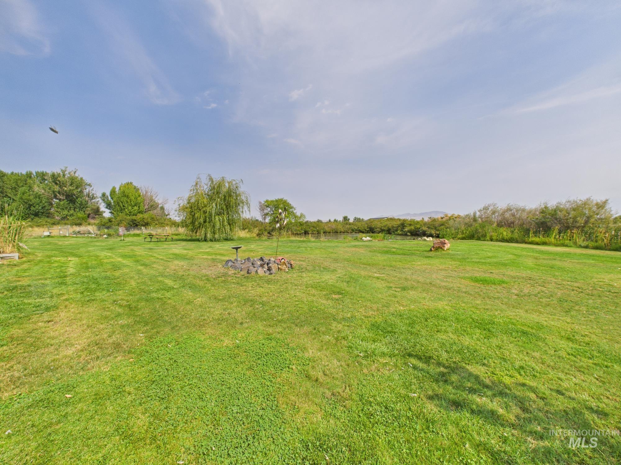 2405 Star Ln, Emmett, Idaho 83617, 3 Bedrooms, 2 Bathrooms, Residential For Sale, Price $1,098,000,MLS 98966269