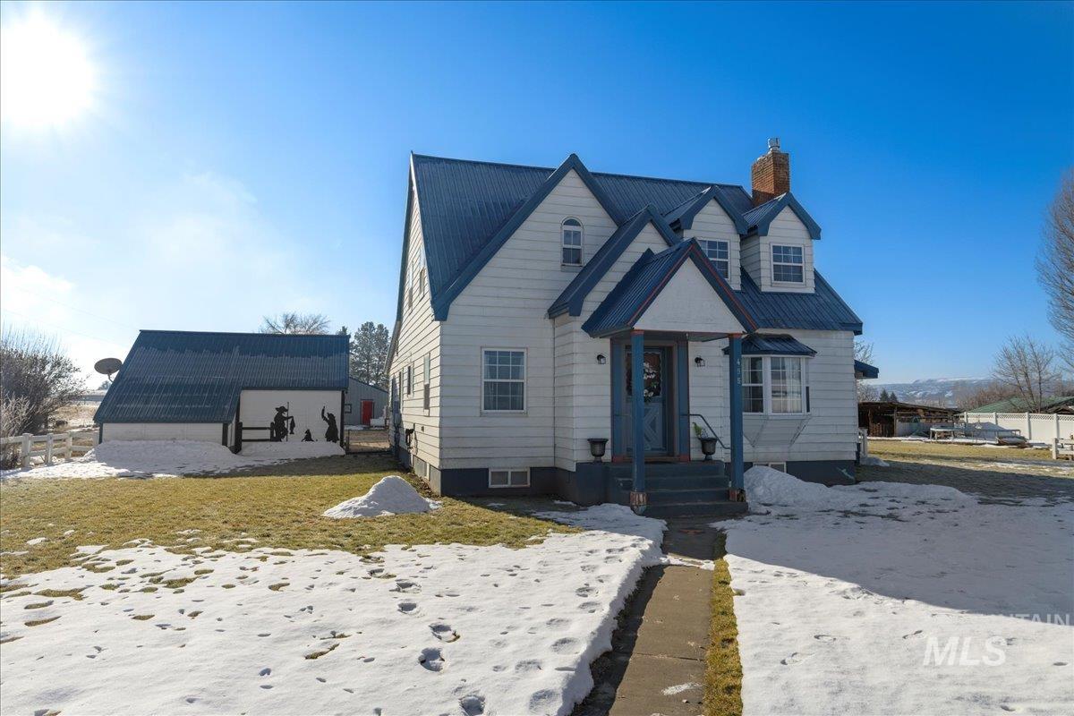 495 E Bridge St, Midvale, Idaho 83645, 4 Bedrooms, 2 Bathrooms, Residential For Sale, Price $585,000,MLS 98966270