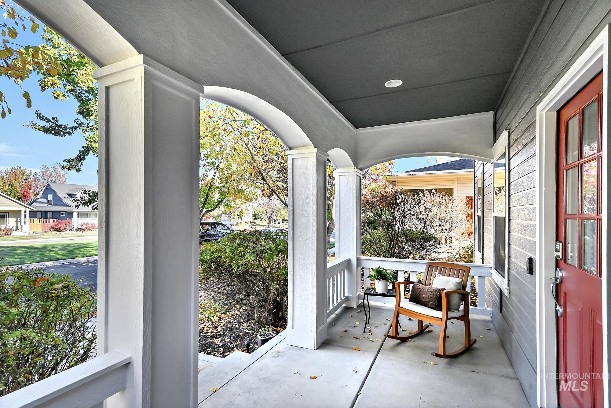 12738 N 11th Avenue, Boise, Idaho 83714, 3 Bedrooms, 2.5 Bathrooms, Residential For Sale, Price $599,900,MLS 98966271