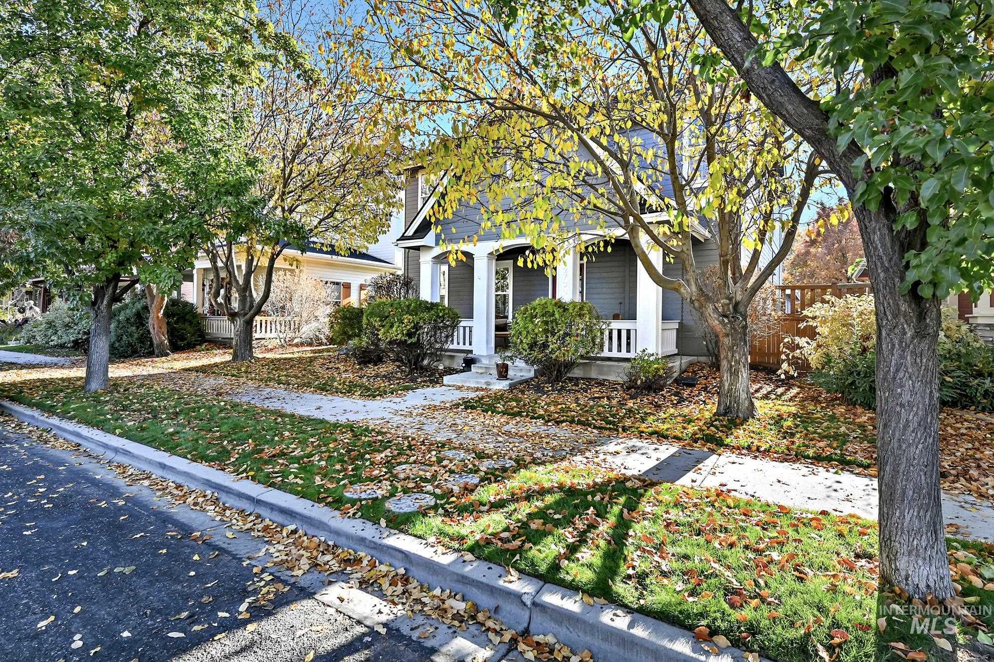 12738 N 11th Avenue, Boise, Idaho 83714, 3 Bedrooms, 2.5 Bathrooms, Residential For Sale, Price $599,900,MLS 98966271