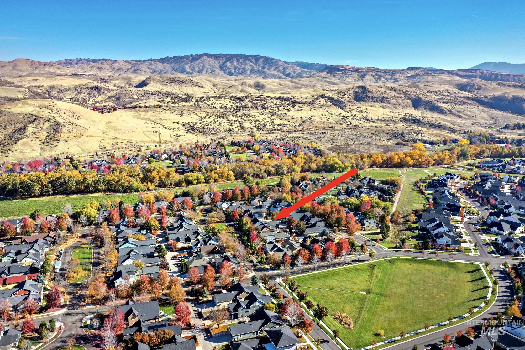 12738 N 11th Avenue, Boise, Idaho 83714, 3 Bedrooms, 2.5 Bathrooms, Residential For Sale, Price $599,900,MLS 98966271