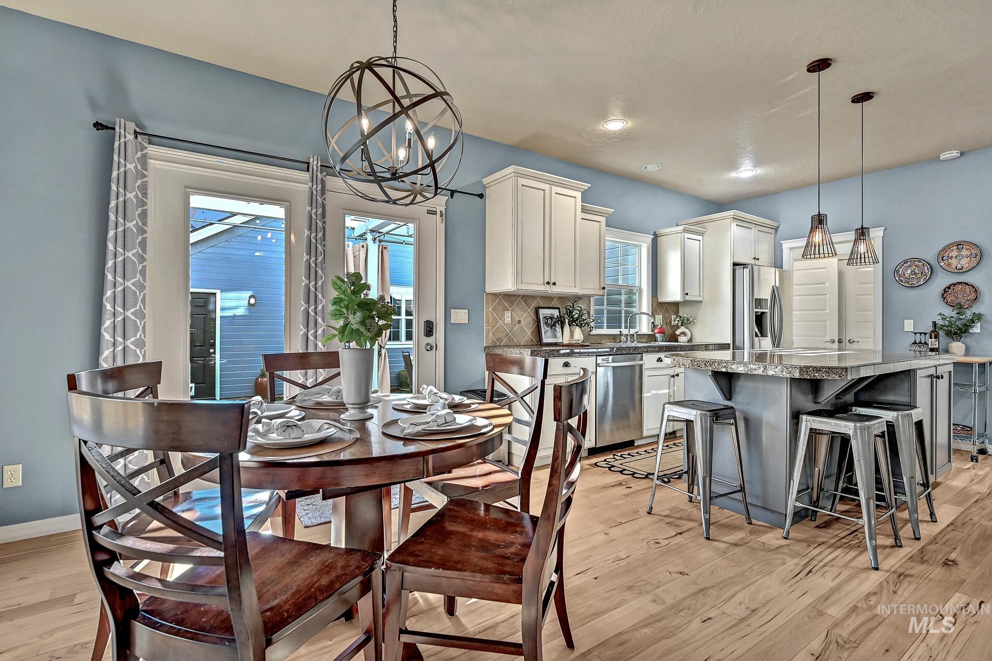 12738 N 11th Avenue, Boise, Idaho 83714, 3 Bedrooms, 2.5 Bathrooms, Residential For Sale, Price $599,900,MLS 98966271