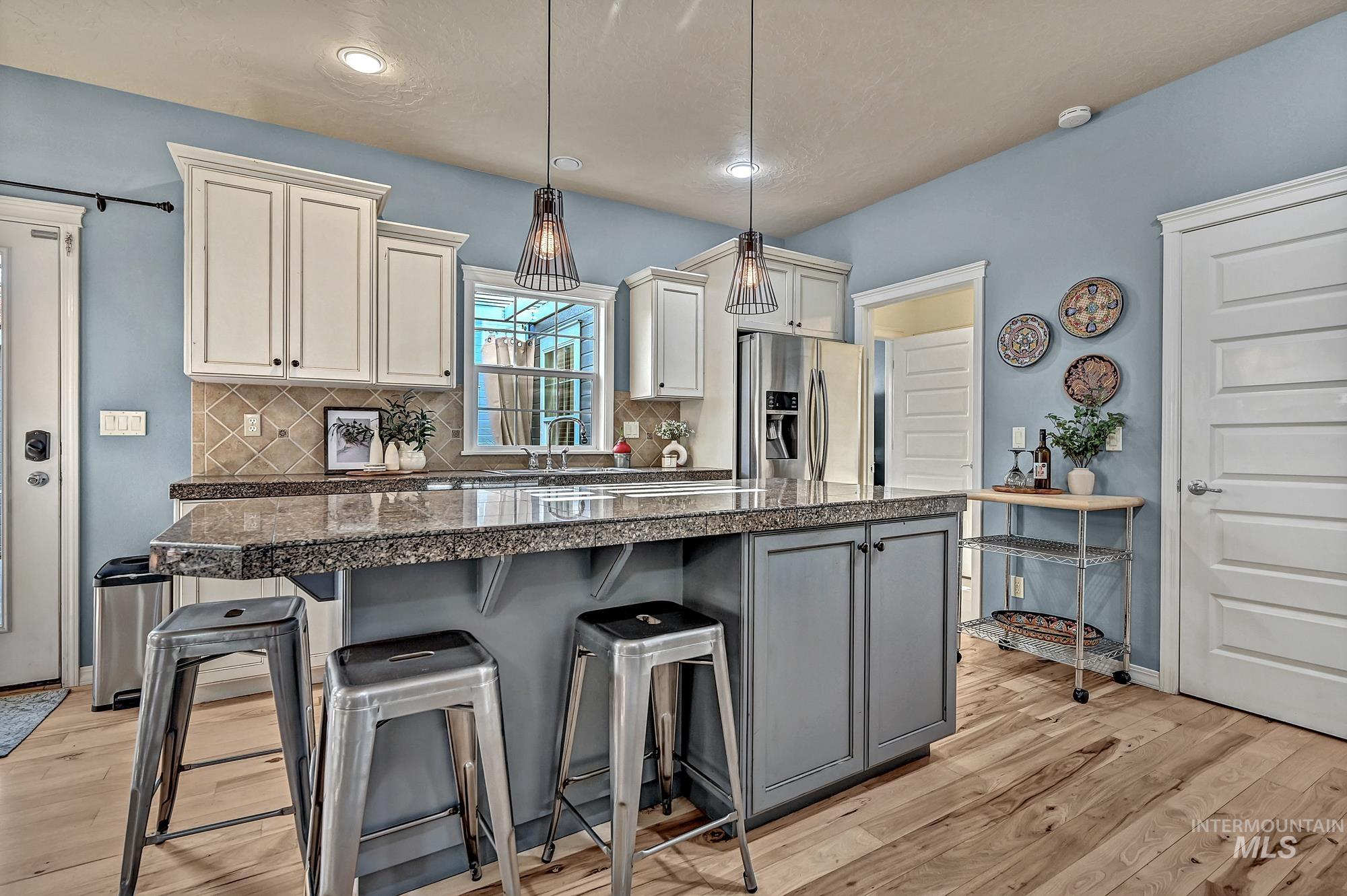 12738 N 11th Avenue, Boise, Idaho 83714, 3 Bedrooms, 2.5 Bathrooms, Residential For Sale, Price $599,900,MLS 98966271