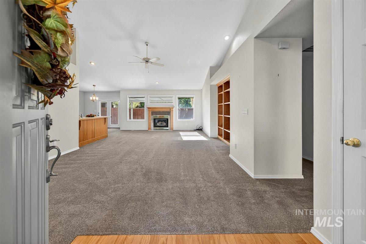 1623 Thorn Creek Ct, Nampa, Idaho 83686, 4 Bedrooms, 2 Bathrooms, Residential For Sale, Price $425,000,MLS 98966298