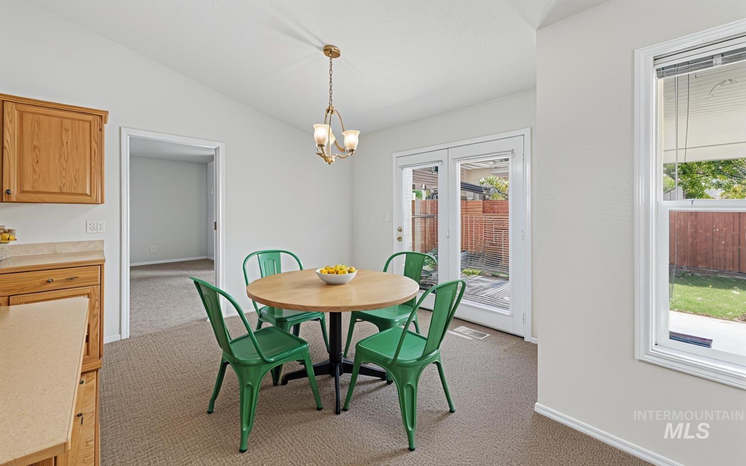 1623 Thorn Creek Ct, Nampa, Idaho 83686, 4 Bedrooms, 2 Bathrooms, Residential For Sale, Price $425,000,MLS 98966298