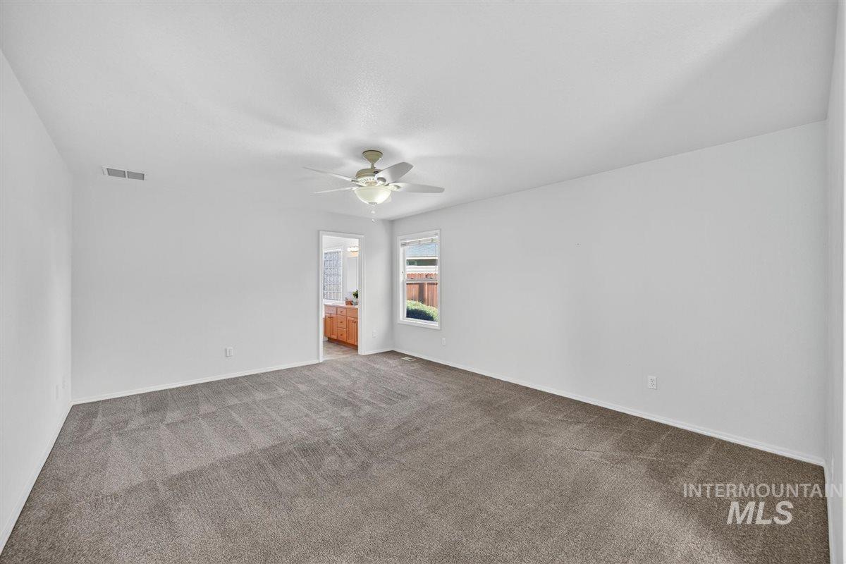 1623 Thorn Creek Ct, Nampa, Idaho 83686, 4 Bedrooms, 2 Bathrooms, Residential For Sale, Price $425,000,MLS 98966298