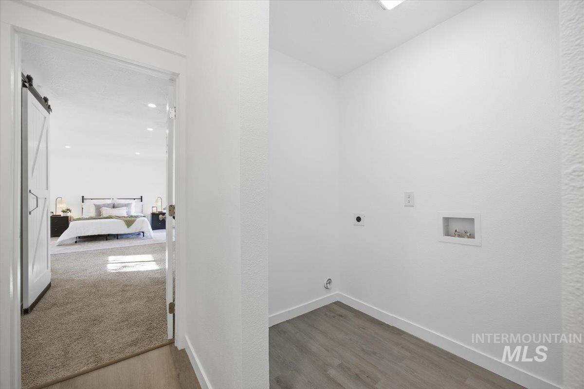 1407 S Roosevelt, Boise, Idaho 83705, 4 Bedrooms, 2 Bathrooms, Residential For Sale, Price $547,500,MLS 98966310