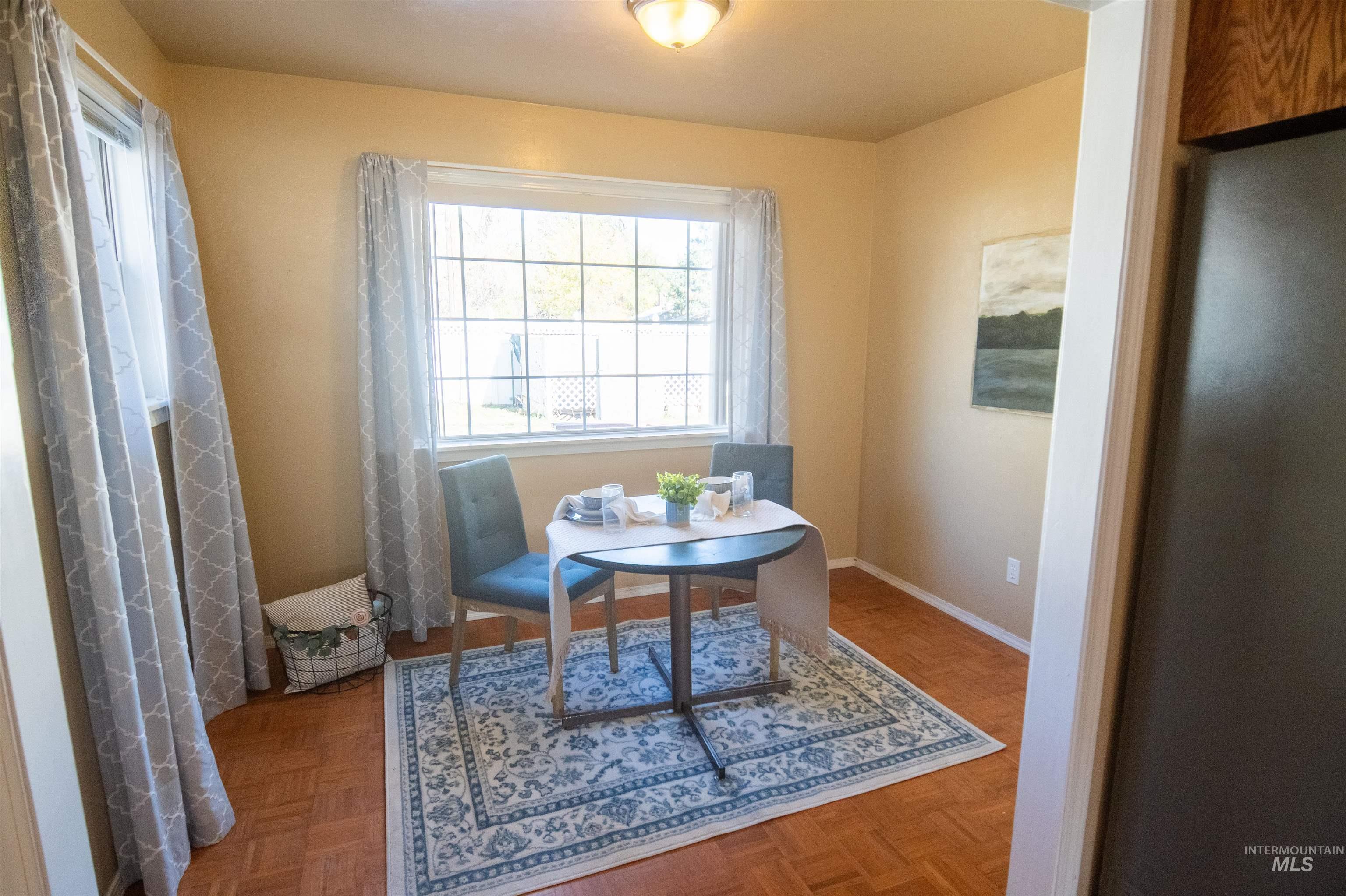 680 E 12th N, Mountain Home, Idaho 83647-6368, 3 Bedrooms, 2 Bathrooms, Residential For Sale, Price $315,000,MLS 98966312