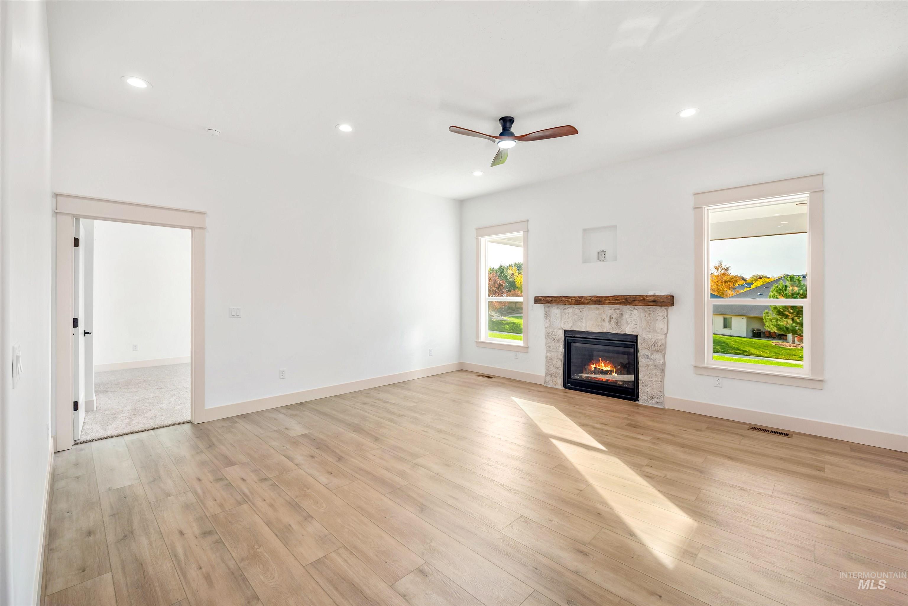 438 E Elaine Ct, Nampa, Idaho 83686, 3 Bedrooms, 2.5 Bathrooms, Residential For Sale, Price $725,000,MLS 98966316