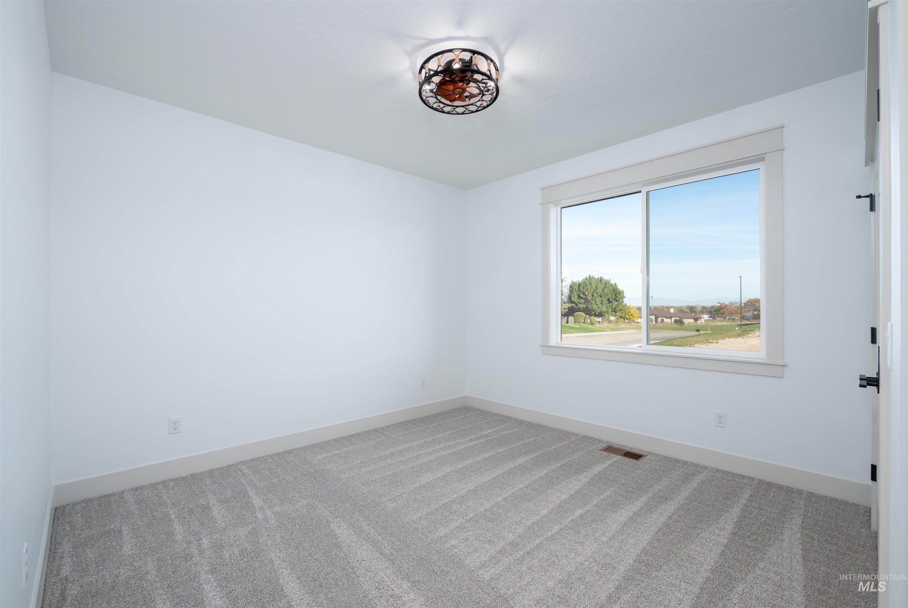 438 E Elaine Ct, Nampa, Idaho 83686, 3 Bedrooms, 2.5 Bathrooms, Residential For Sale, Price $725,000,MLS 98966316