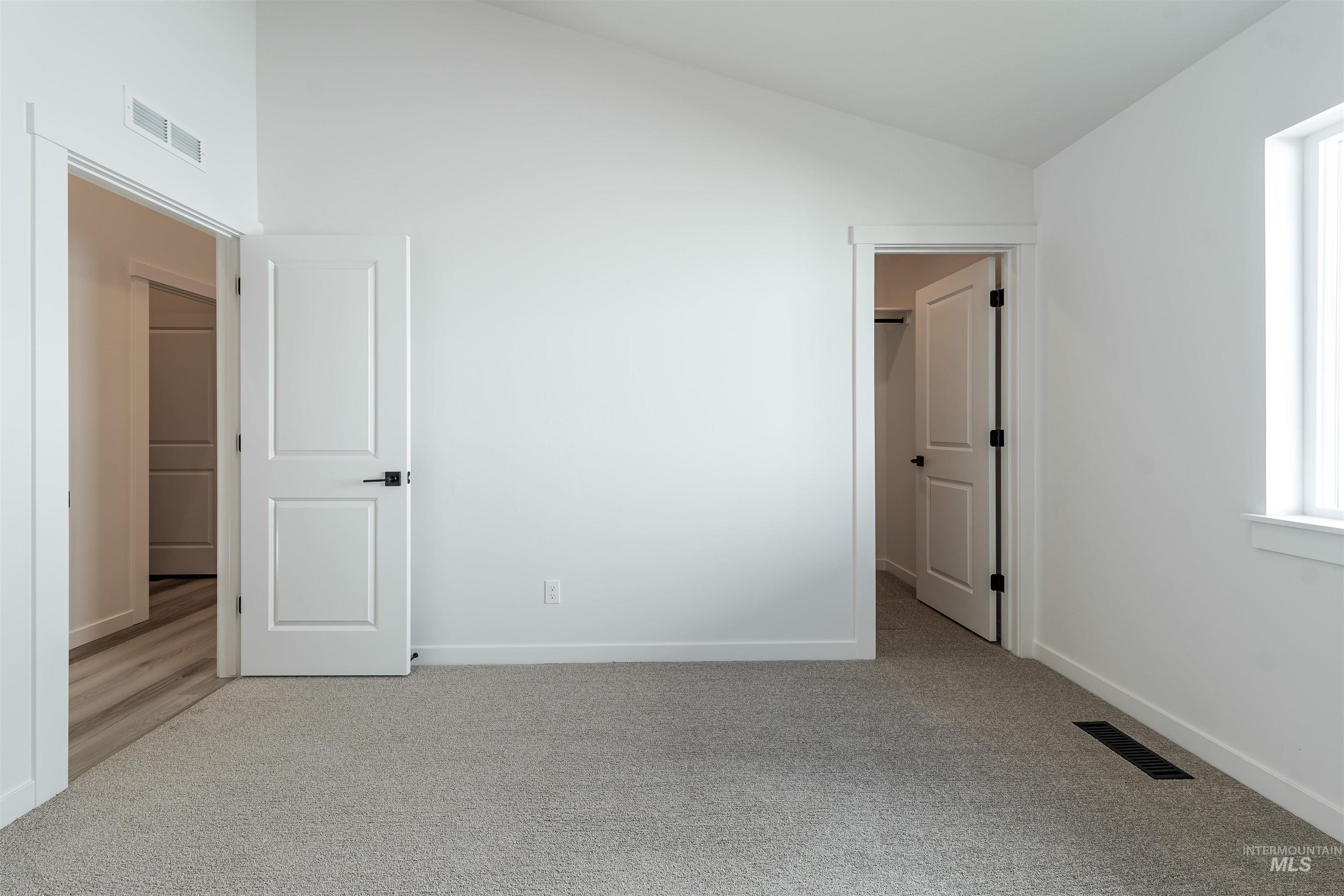 295 E. Chevy Dr., Boise, Idaho 83716, 2 Bedrooms, 2 Bathrooms, Residential For Sale, Price $374,900,MLS 98966317