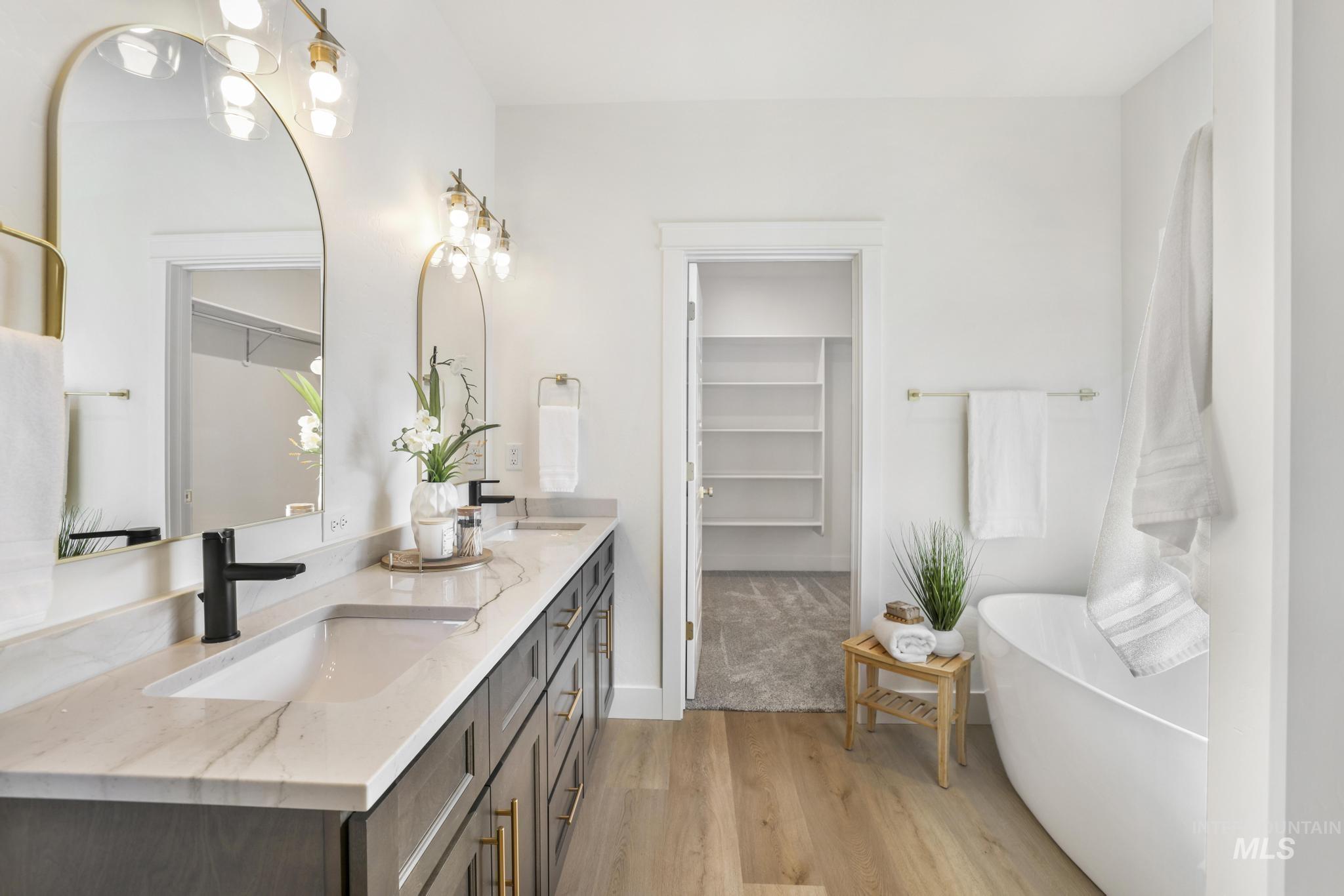 601 Glen Eagle, Jerome, Idaho 83338, 3 Bedrooms, 2 Bathrooms, Residential For Sale, Price $430,000, 98966324