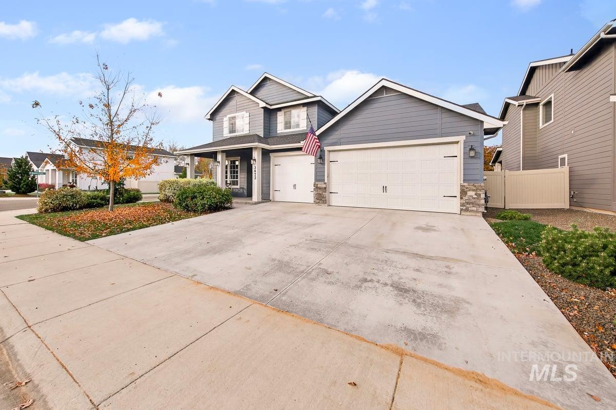 3473 N Sirocco Avenue, Meridian, Idaho 83646, 4 Bedrooms, 2.5 Bathrooms, Residential For Sale, Price $629,900,MLS 98966331