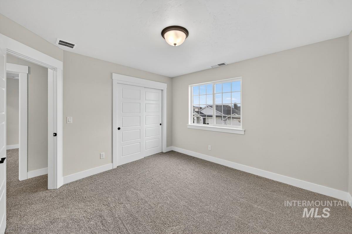 3473 N Sirocco Avenue, Meridian, Idaho 83646, 4 Bedrooms, 2.5 Bathrooms, Residential For Sale, Price $629,900,MLS 98966331