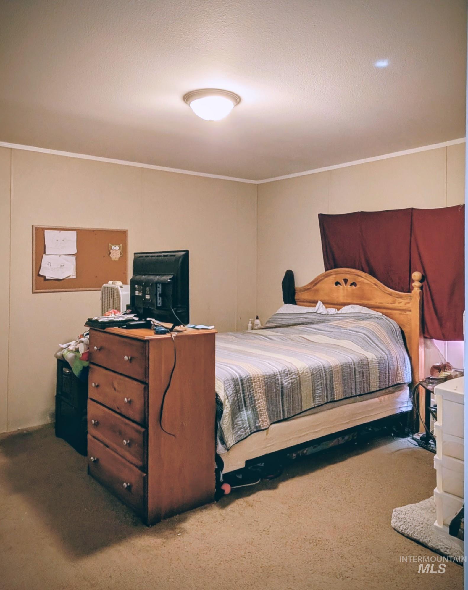 100 NW 16th St, Fruitland, Idaho 83619, 3 Bedrooms, 2 Bathrooms, Residential For Sale, Price $85,000,MLS 98966338