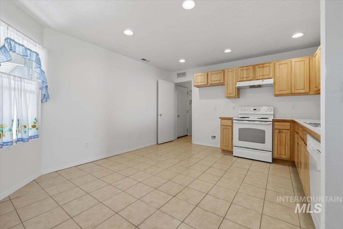 3511 Central Park St, Caldwell, Idaho 83606, 3 Bedrooms, 2 Bathrooms, Residential For Sale, Price $348,000, 98966356