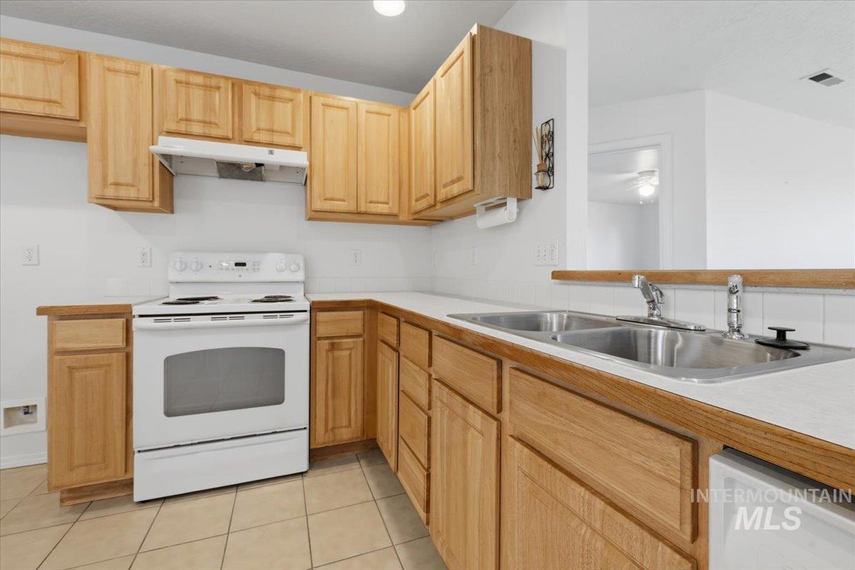 3511 Central Park St, Caldwell, Idaho 83606, 3 Bedrooms, 2 Bathrooms, Residential For Sale, Price $348,000, 98966356