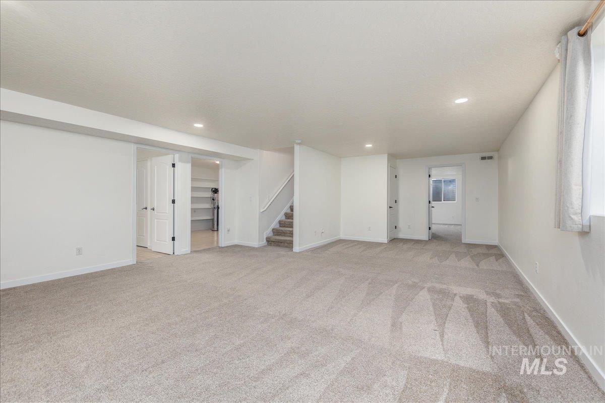 13228 Crescent Dr, Nampa, Idaho 83686, 5 Bedrooms, 3 Bathrooms, Residential For Sale, Price $1,000,000,MLS 98966358