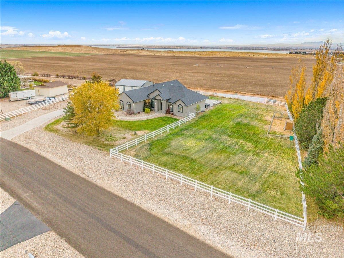 13228 Crescent Dr, Nampa, Idaho 83686, 5 Bedrooms, 3 Bathrooms, Residential For Sale, Price $1,000,000,MLS 98966358