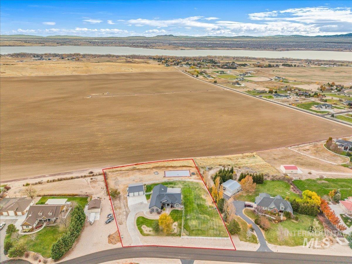 13228 Crescent Dr, Nampa, Idaho 83686, 5 Bedrooms, 3 Bathrooms, Residential For Sale, Price $1,000,000,MLS 98966358