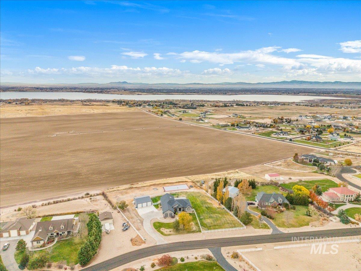 13228 Crescent Dr, Nampa, Idaho 83686, 5 Bedrooms, 3 Bathrooms, Residential For Sale, Price $1,000,000,MLS 98966358
