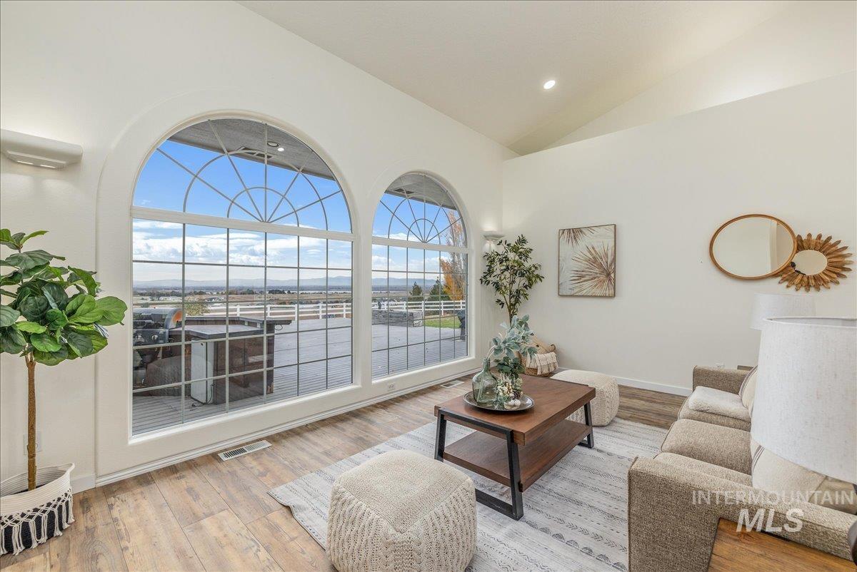 13228 Crescent Dr, Nampa, Idaho 83686, 5 Bedrooms, 3 Bathrooms, Residential For Sale, Price $1,000,000,MLS 98966358