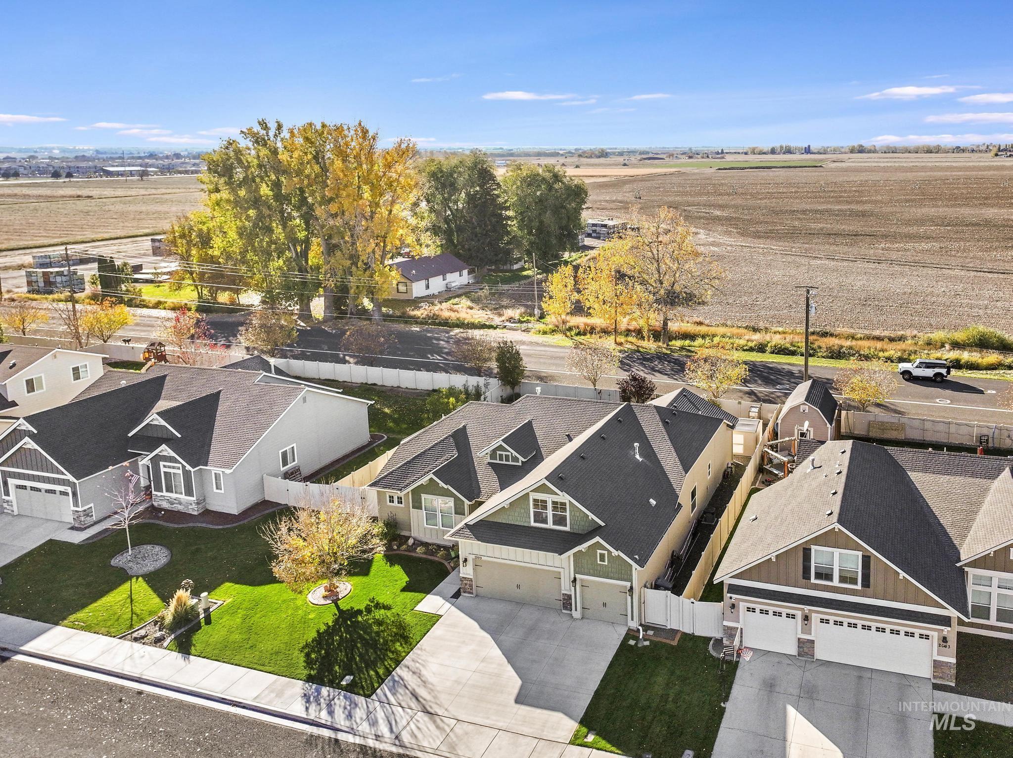 1999 Moose St., Twin Falls, Idaho 83301, 4 Bedrooms, 2 Bathrooms, Residential For Sale, Price $565,000,MLS 98966359