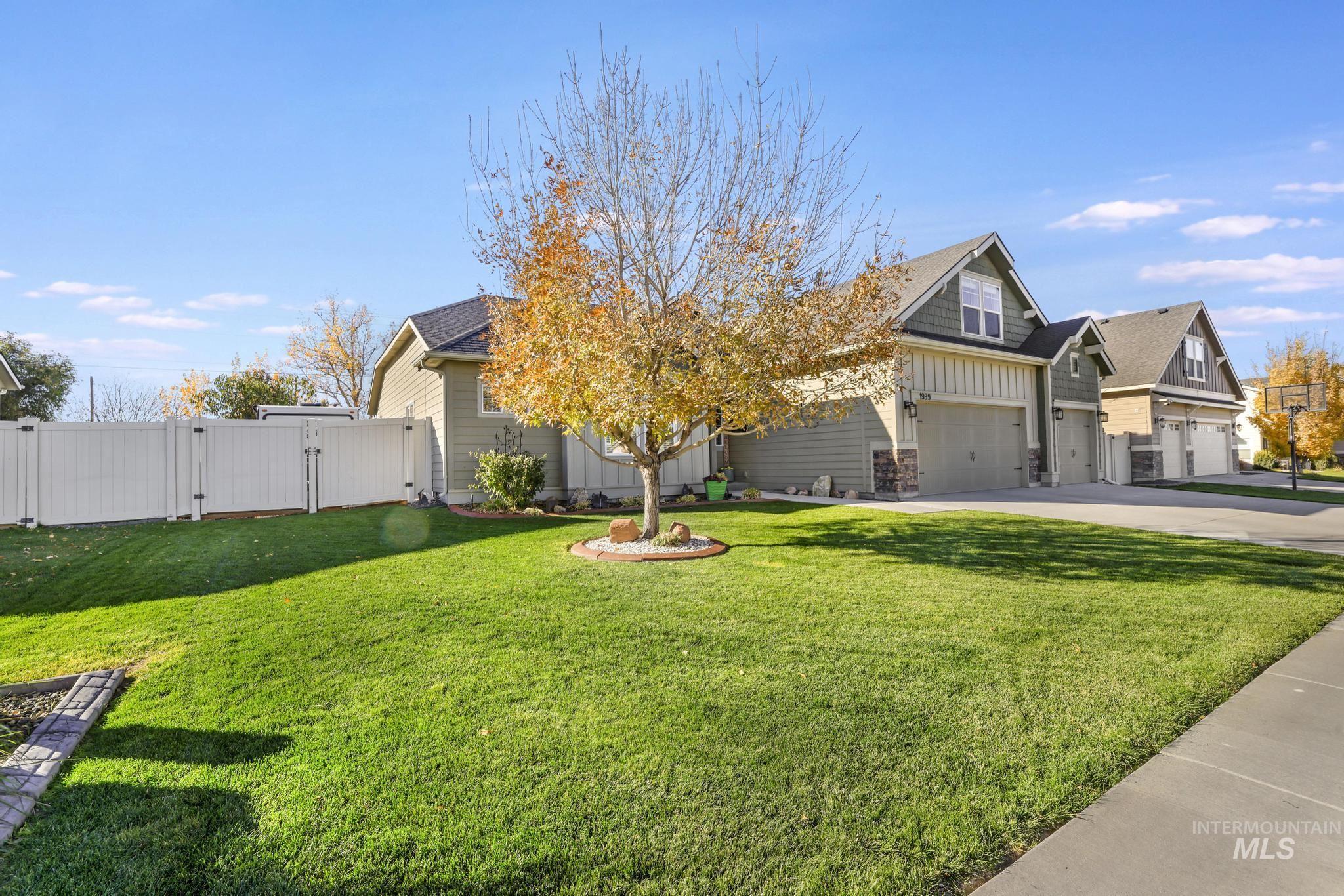 1999 Moose St., Twin Falls, Idaho 83301, 4 Bedrooms, 2 Bathrooms, Residential For Sale, Price $565,000,MLS 98966359