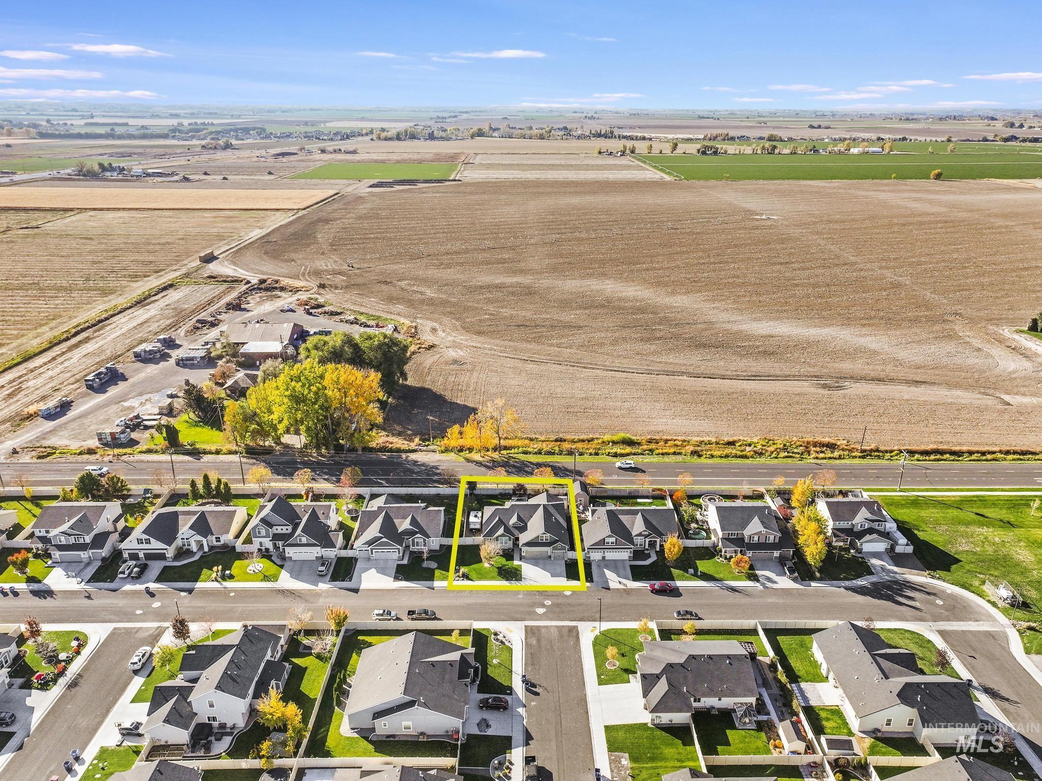 1999 Moose St., Twin Falls, Idaho 83301, 4 Bedrooms, 2 Bathrooms, Residential For Sale, Price $565,000,MLS 98966359