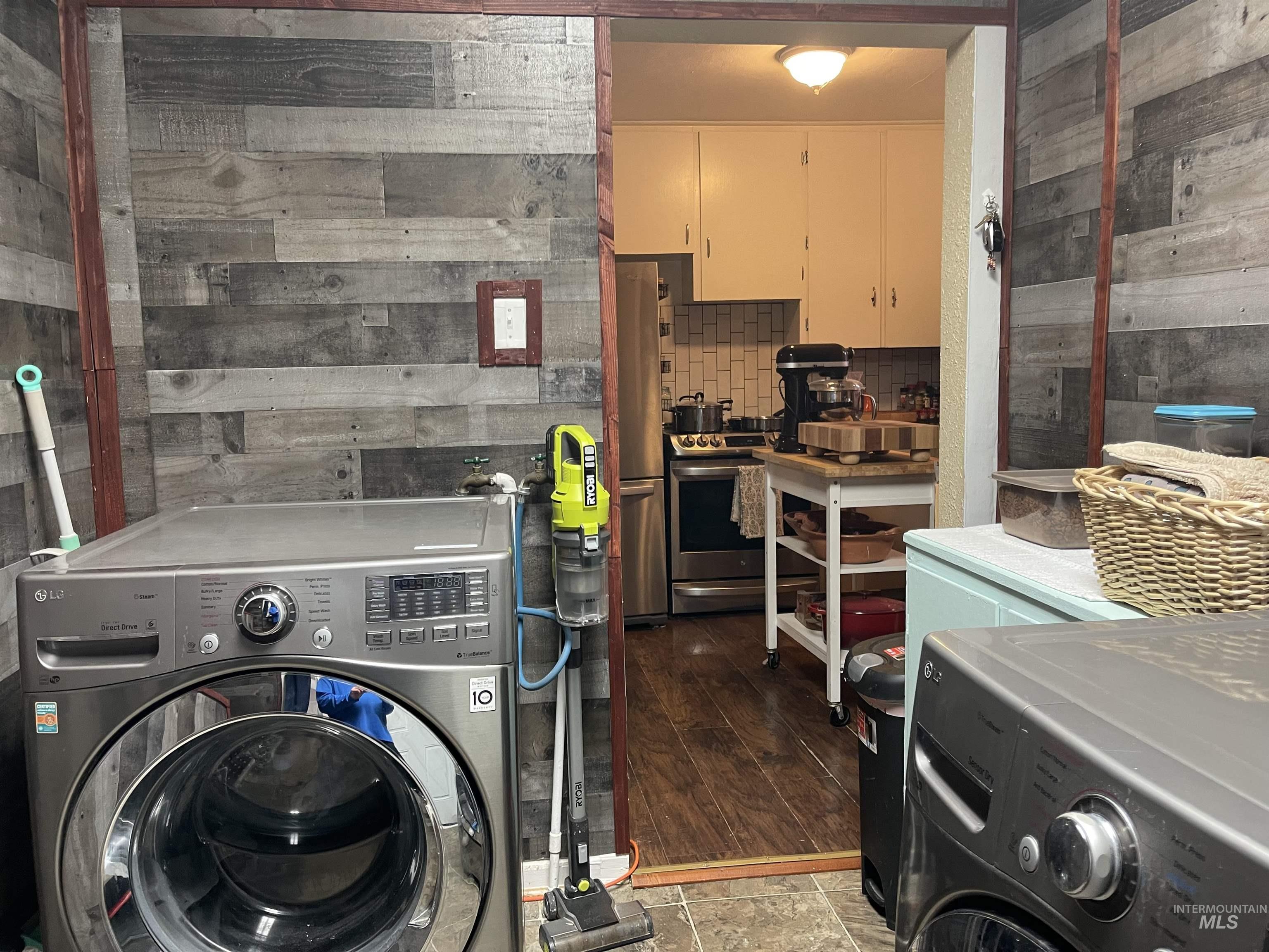 718 S Colorado Ave, Fruitland, Idaho 83619, 2 Bedrooms, 1 Bathroom, Residential For Sale, Price $219,999,MLS 98966361