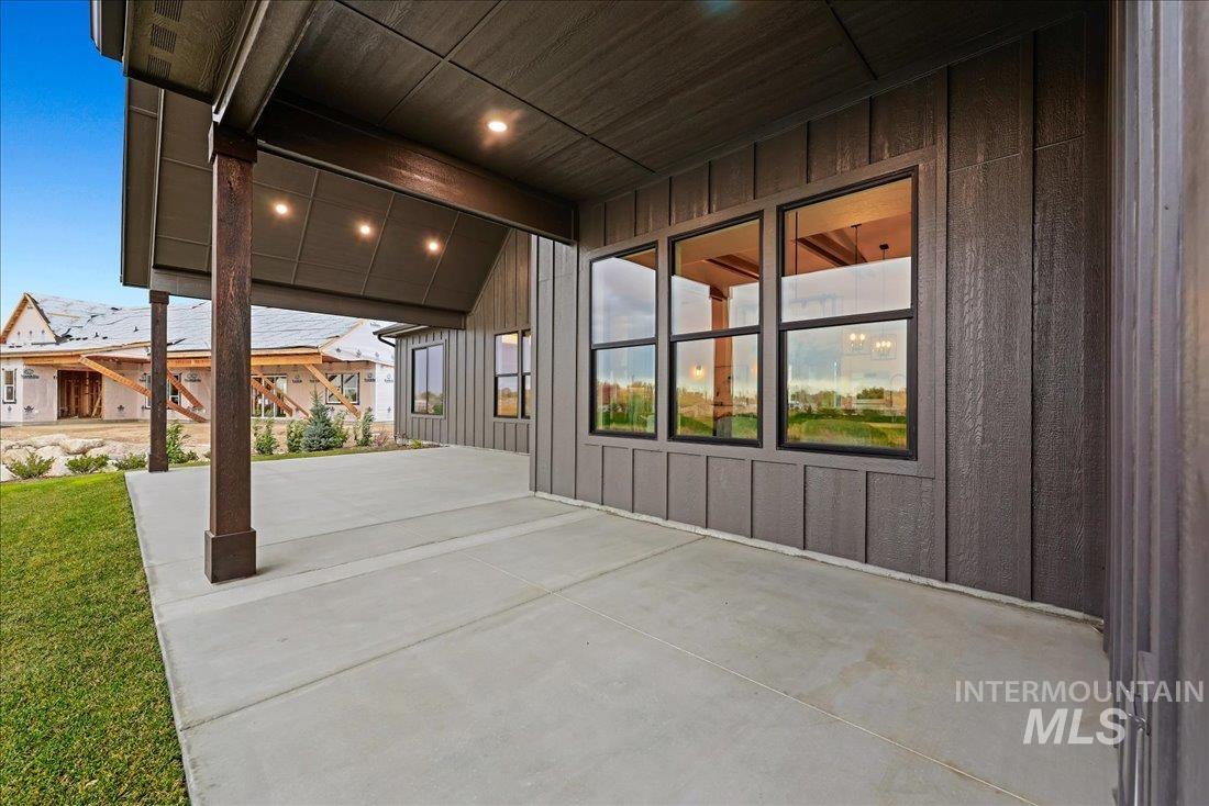 486 Joy Ave., Middleton, Idaho 83644, 3 Bedrooms, 2.5 Bathrooms, Residential For Sale, Price $1,299,000,MLS 98966371