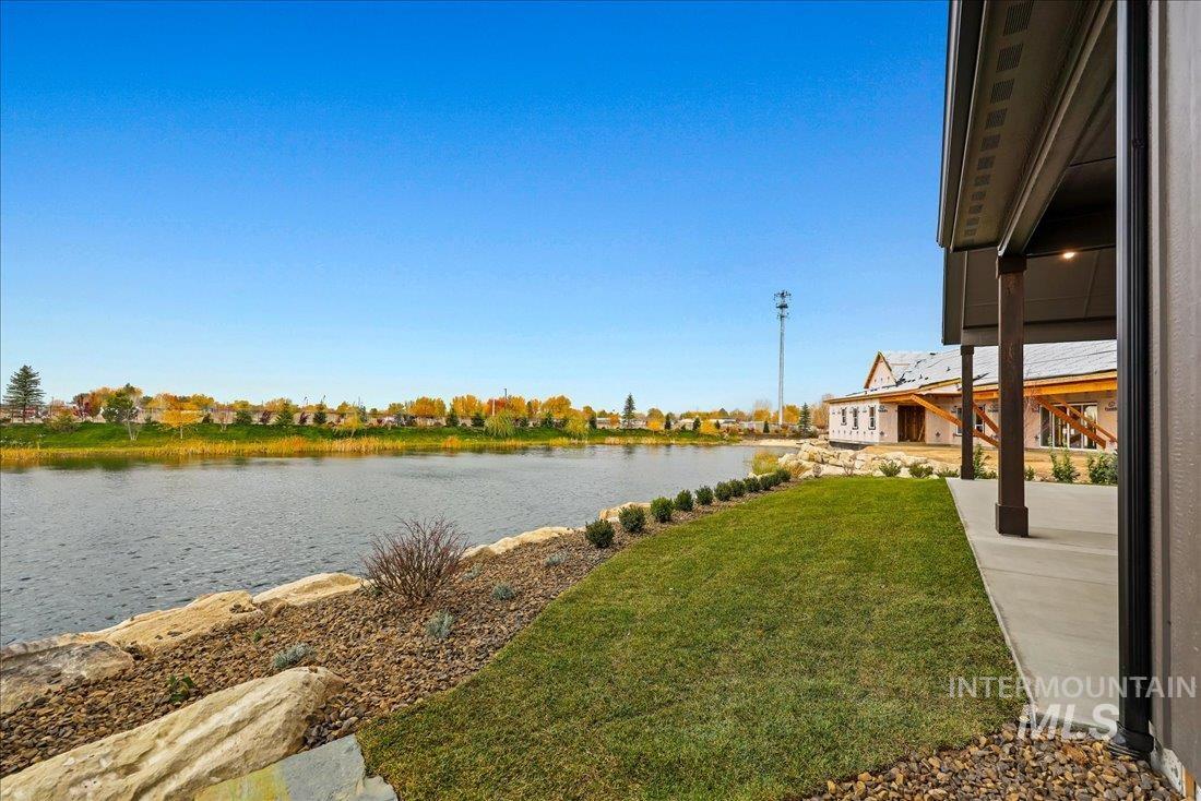 486 Joy Ave., Middleton, Idaho 83644, 3 Bedrooms, 2.5 Bathrooms, Residential For Sale, Price $1,299,000,MLS 98966371