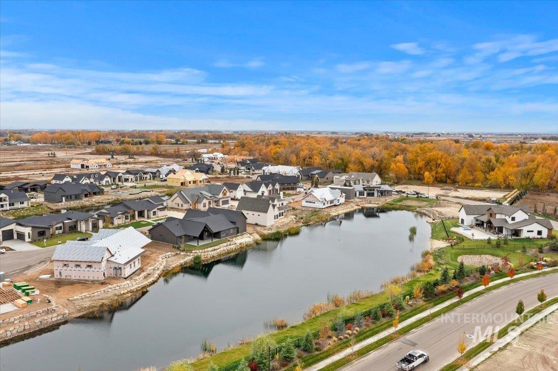 486 Joy Ave., Middleton, Idaho 83644, 3 Bedrooms, 2.5 Bathrooms, Residential For Sale, Price $1,299,000,MLS 98966371