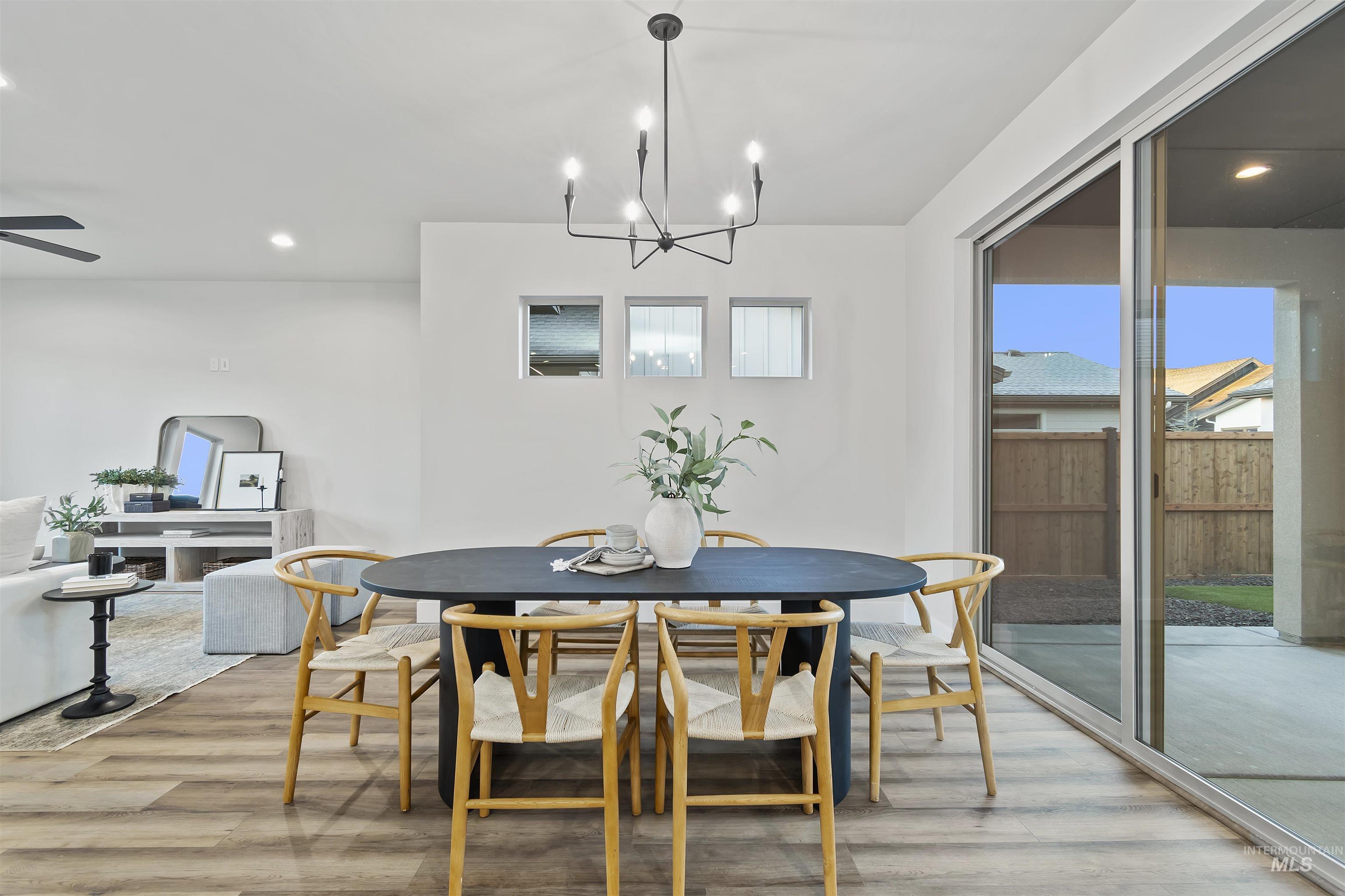 11260 W Tara Iti Ln., Kuna, Idaho 83646, 3 Bedrooms, 2 Bathrooms, Residential For Sale, Price $459,880,MLS 98966387