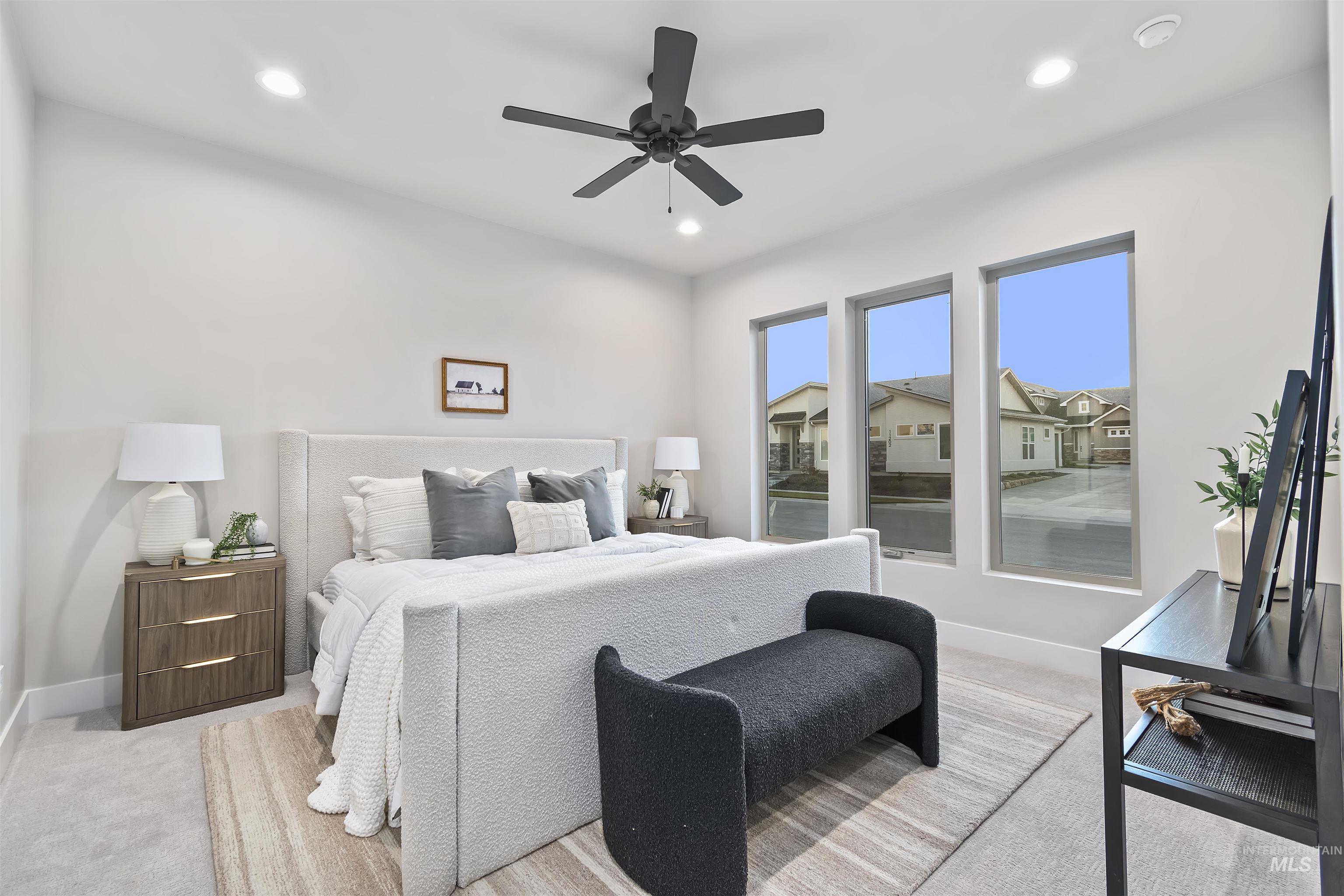 11260 W Tara Iti Ln., Kuna, Idaho 83646, 3 Bedrooms, 2 Bathrooms, Residential For Sale, Price $459,880,MLS 98966387