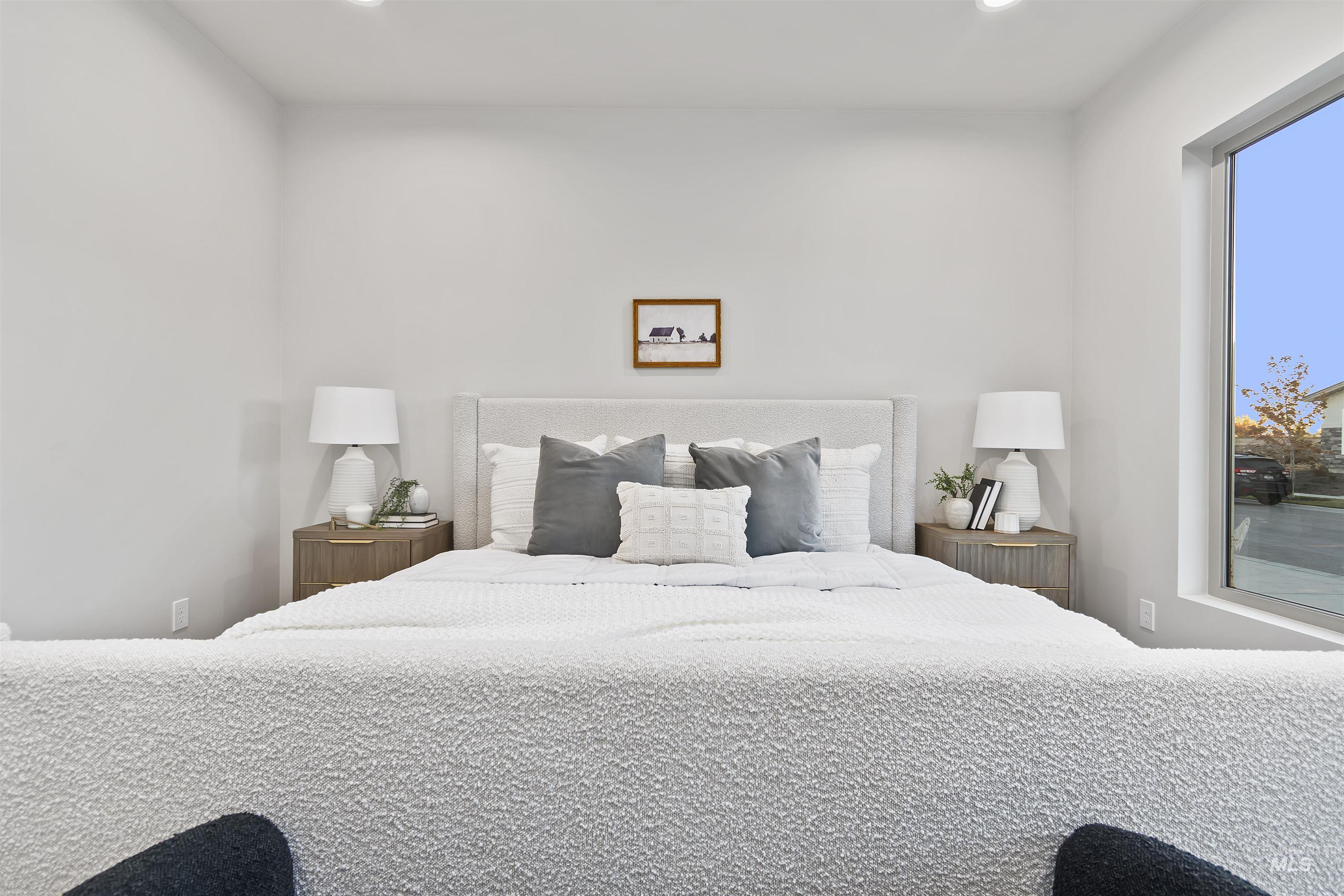 11260 W Tara Iti Ln., Kuna, Idaho 83646, 3 Bedrooms, 2 Bathrooms, Residential For Sale, Price $459,880,MLS 98966387