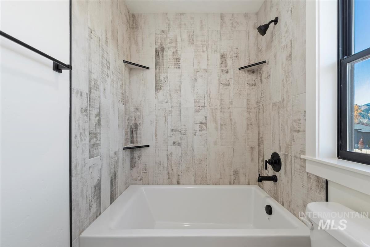 42 Singing Spring Way, Garden Valley, Idaho 83622, 4 Bedrooms, 3 Bathrooms, Residential For Sale, Price $1,048,000, 98966392