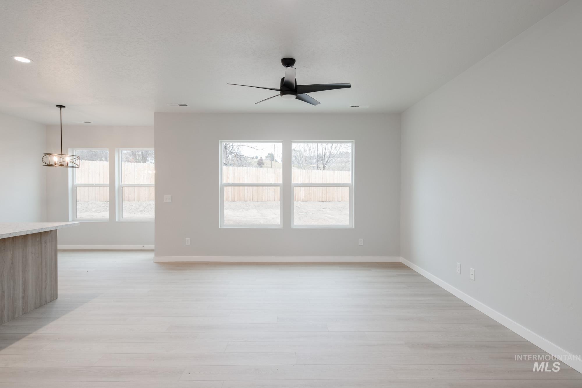 1544 Long Pond St, Middleton, Idaho 83644, 4 Bedrooms, 2 Bathrooms, Residential For Sale, Price $439,990, 98966398