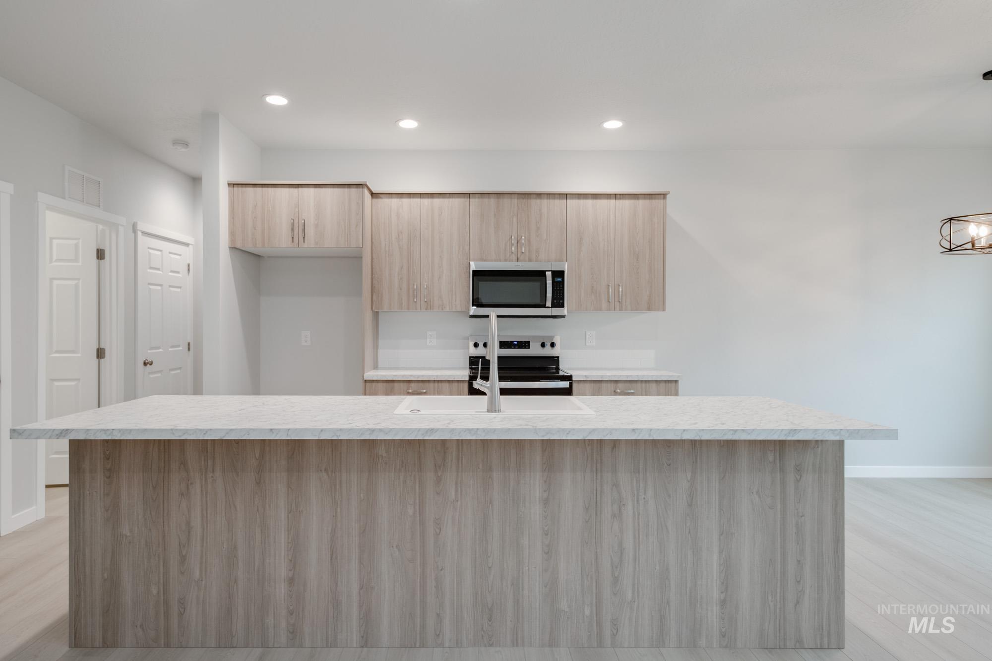 1544 Long Pond St, Middleton, Idaho 83644, 4 Bedrooms, 2 Bathrooms, Residential For Sale, Price $439,990, 98966398