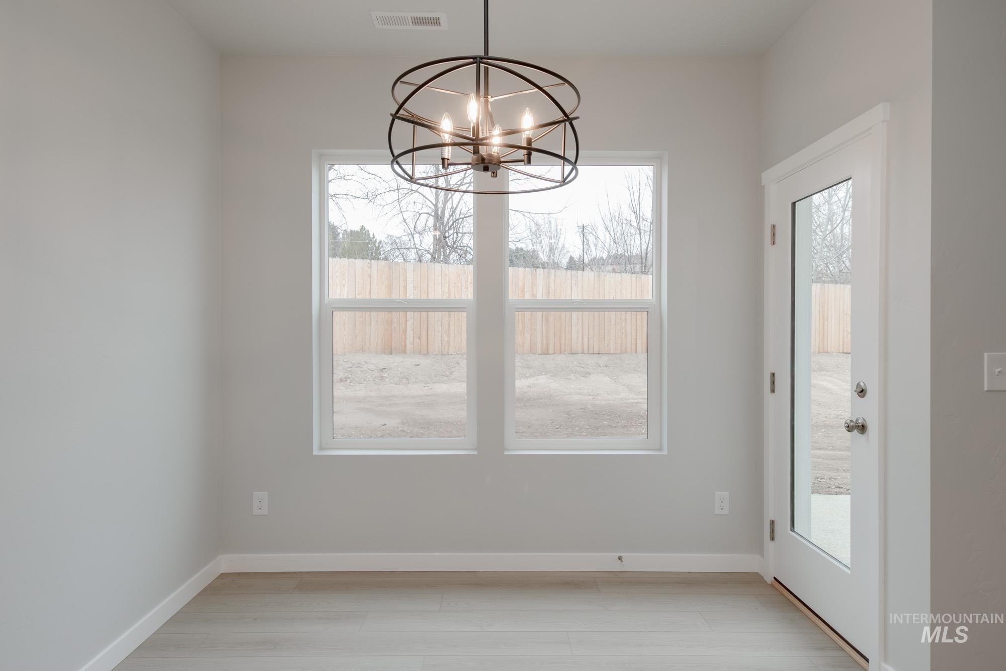 1544 Long Pond St, Middleton, Idaho 83644, 4 Bedrooms, 2 Bathrooms, Residential For Sale, Price $444,990,MLS 98966398