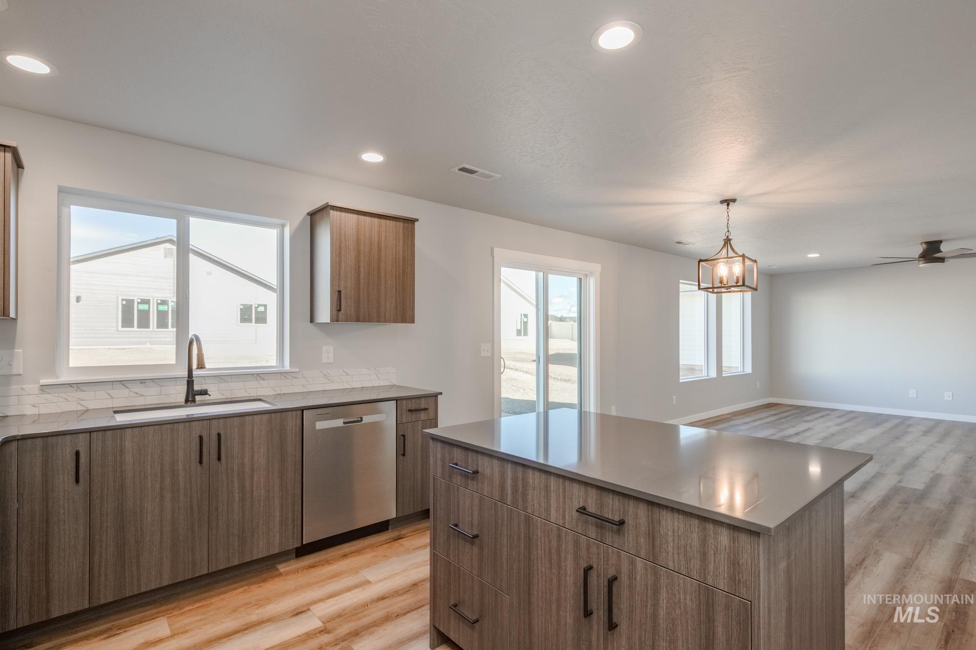 9052 W Camellia St, Nampa, Idaho 83687, 4 Bedrooms, 2.5 Bathrooms, Residential For Sale, Price $449,990, 98966399