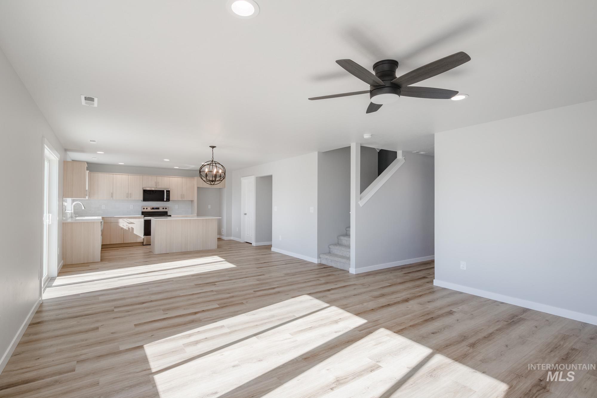 9065 W Camellia St, Nampa, Idaho 83687, 4 Bedrooms, 2.5 Bathrooms, Residential For Sale, Price $459,990,MLS 98966400