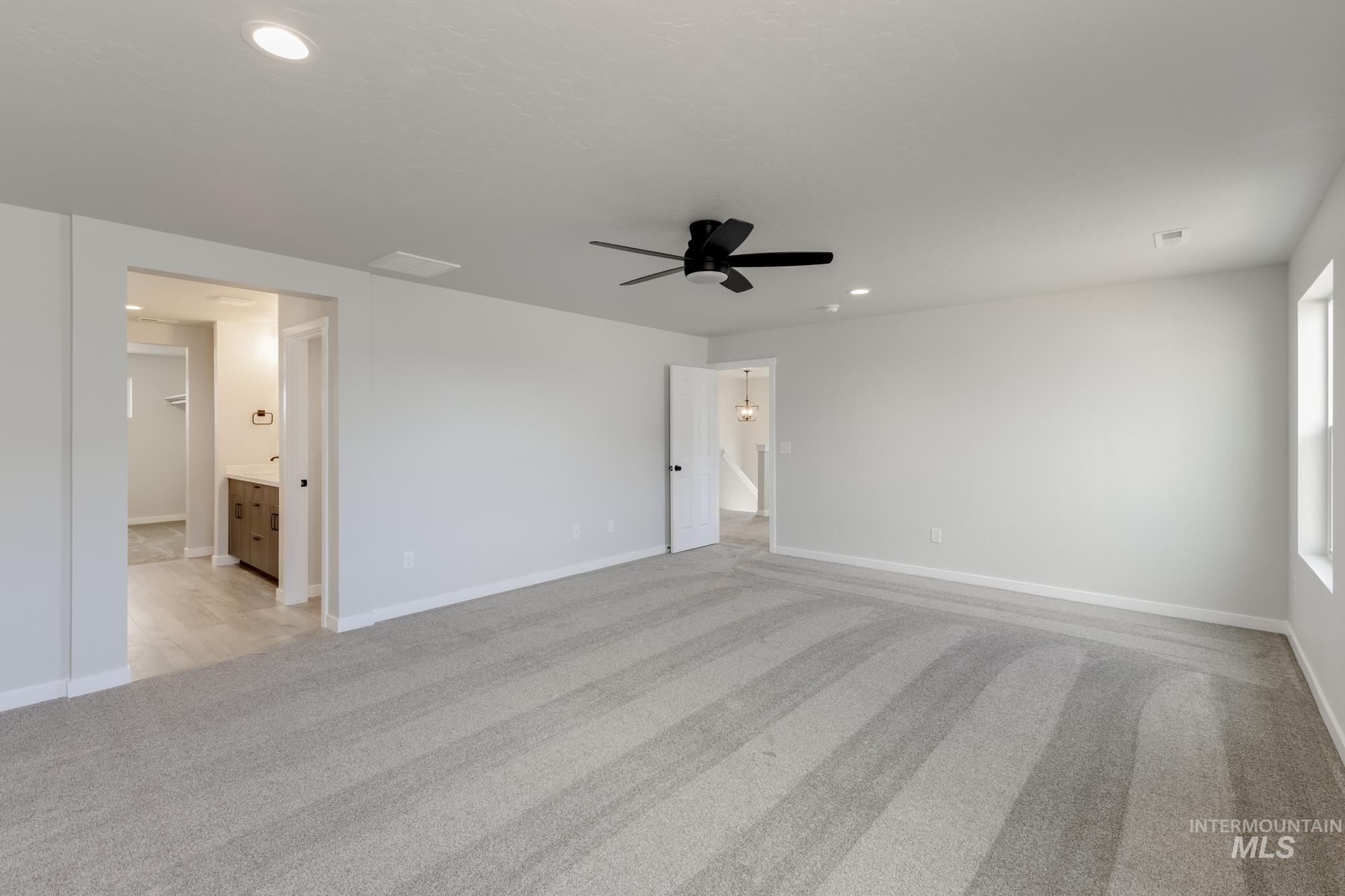 2329 N Iditarod Ave, Kuna, Idaho 83634, 5 Bedrooms, 3 Bathrooms, Residential For Sale, Price $494,990, 98966401