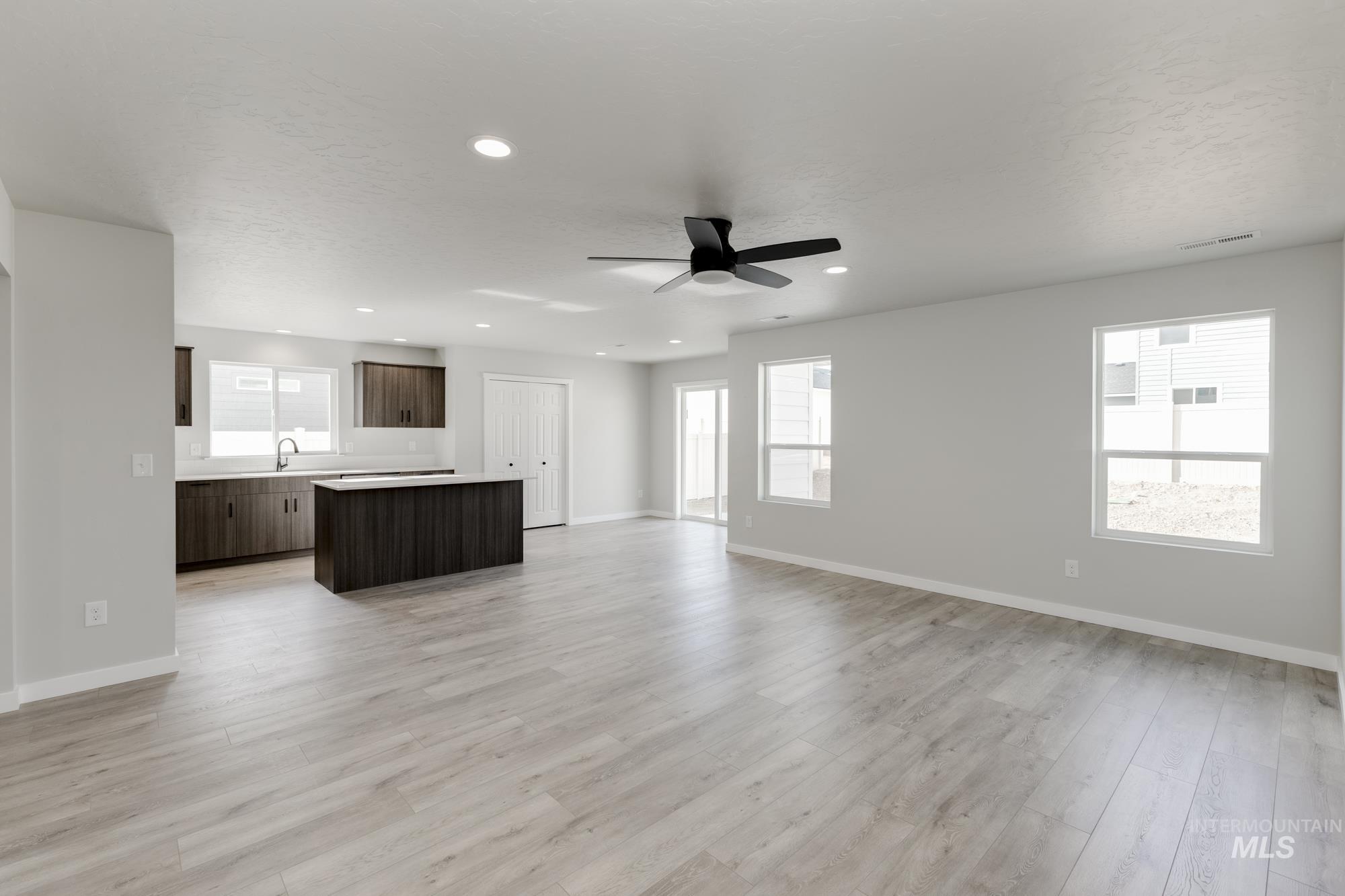 2329 N Iditarod Ave, Kuna, Idaho 83634, 5 Bedrooms, 3 Bathrooms, Residential For Sale, Price $494,990,MLS 98966401