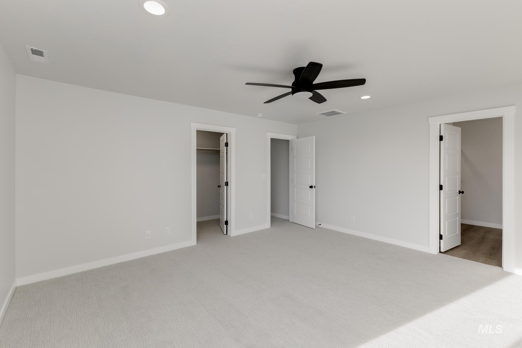 4180 E Kalinga St, Meridian, Idaho 83642, 3 Bedrooms, 2.5 Bathrooms, Residential For Sale, Price $439,990,MLS 98966402