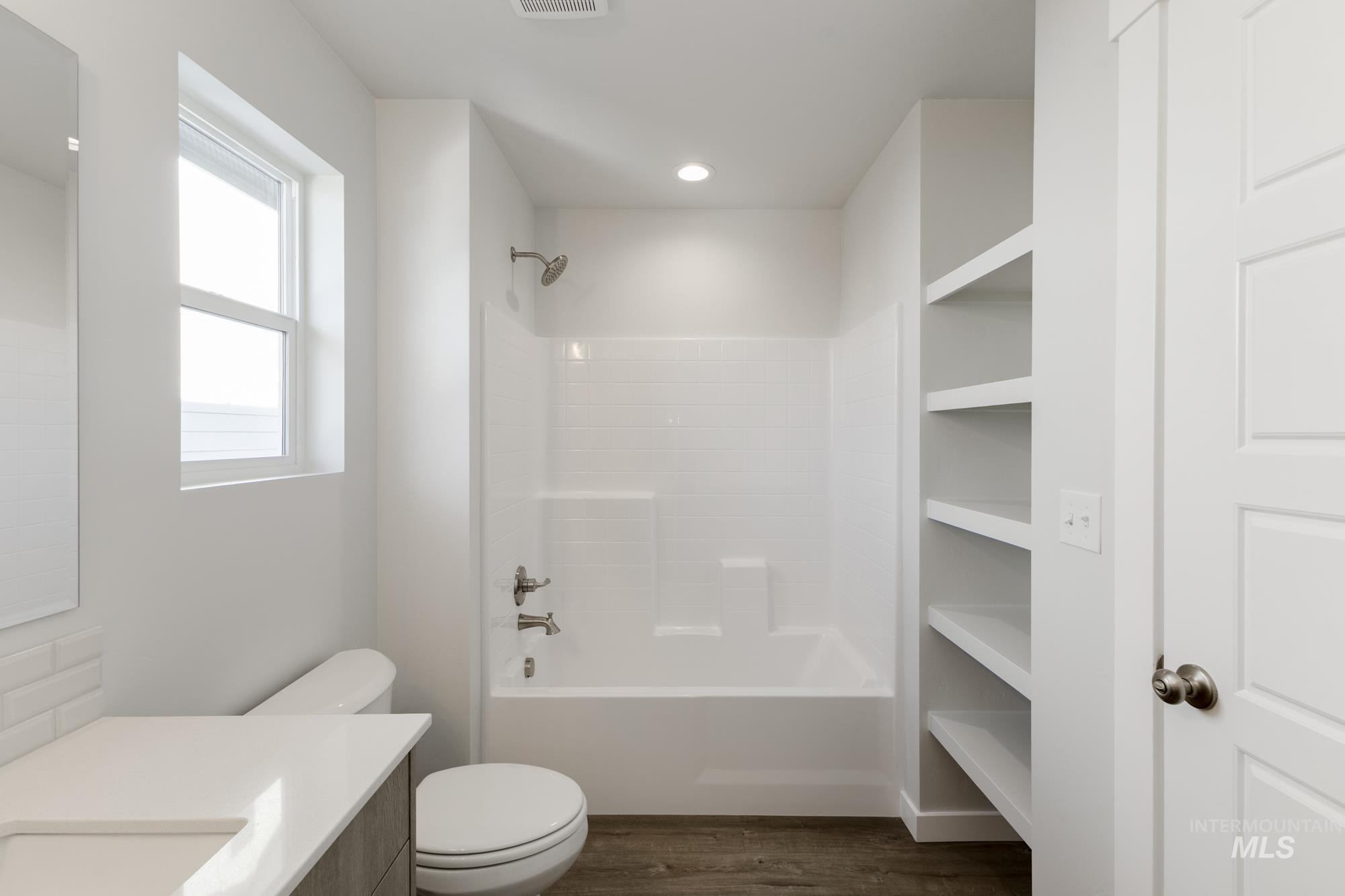 5076 S Amorita Ave, Meridian, Idaho 83642, 3 Bedrooms, 2.5 Bathrooms, Residential For Sale, Price $450,990,MLS 98966405