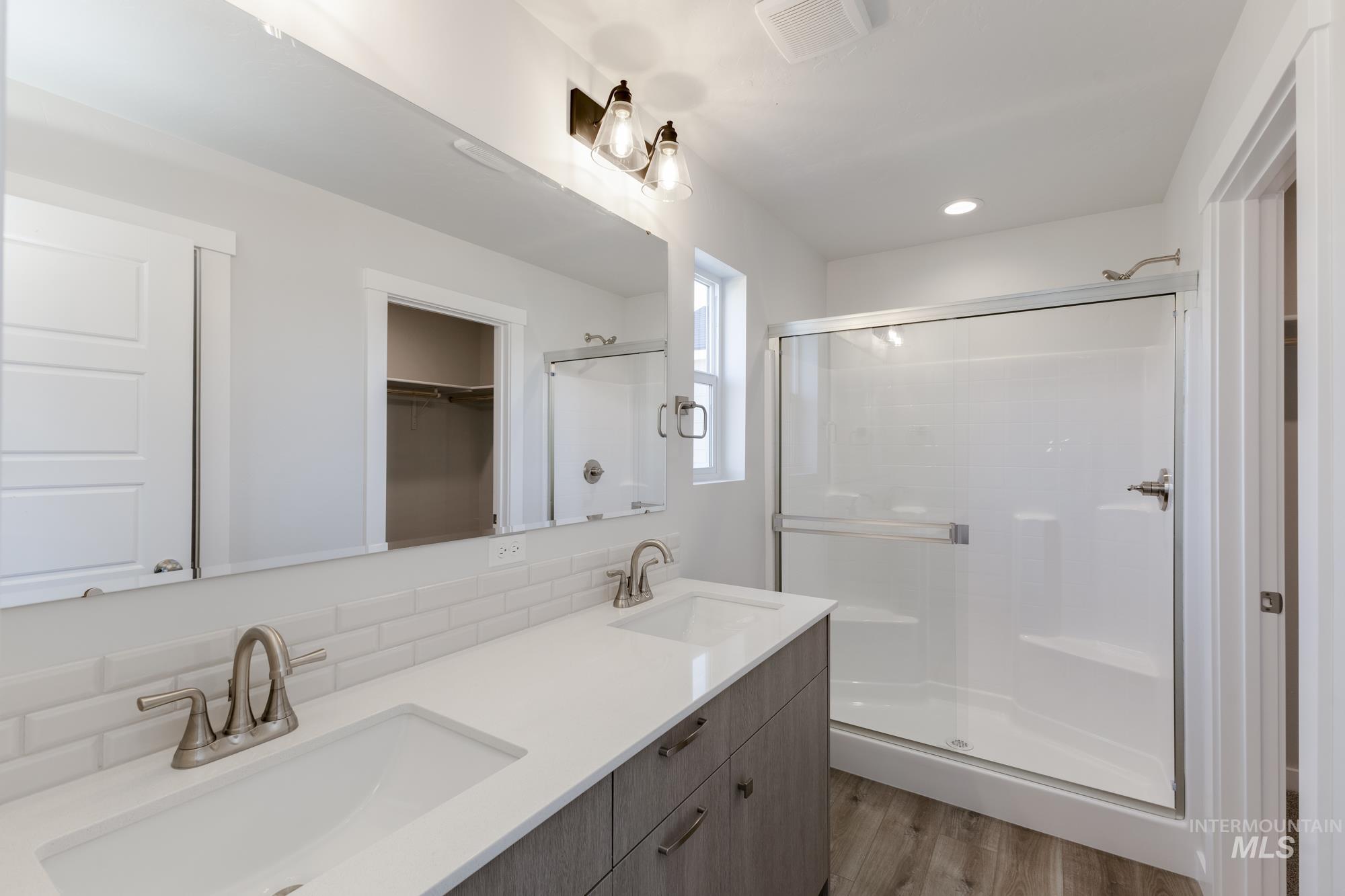 5076 S Amorita Ave, Meridian, Idaho 83642, 3 Bedrooms, 2.5 Bathrooms, Residential For Sale, Price $450,990,MLS 98966405