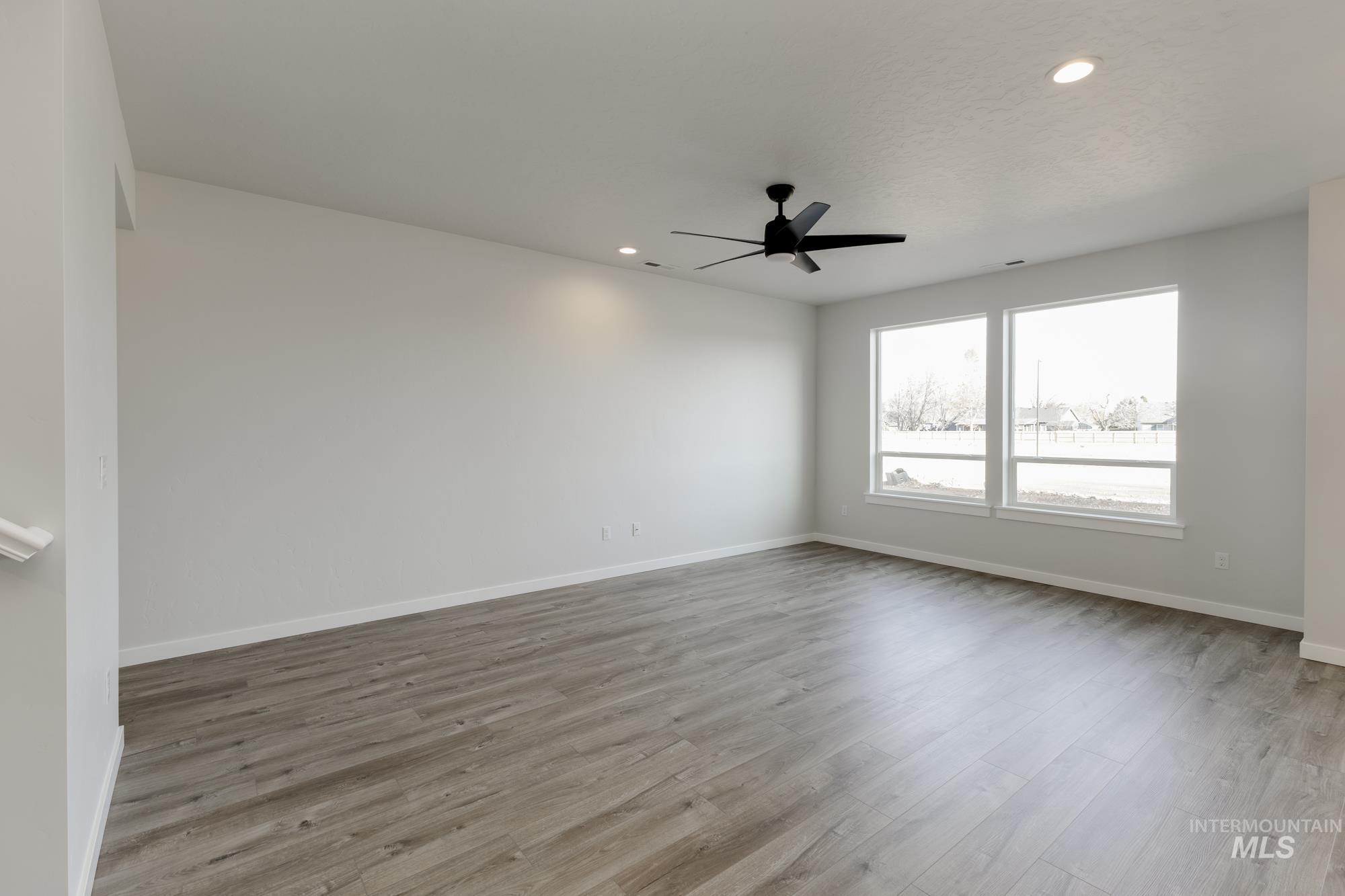 5076 S Amorita Ave, Meridian, Idaho 83642, 3 Bedrooms, 2.5 Bathrooms, Residential For Sale, Price $450,990,MLS 98966405